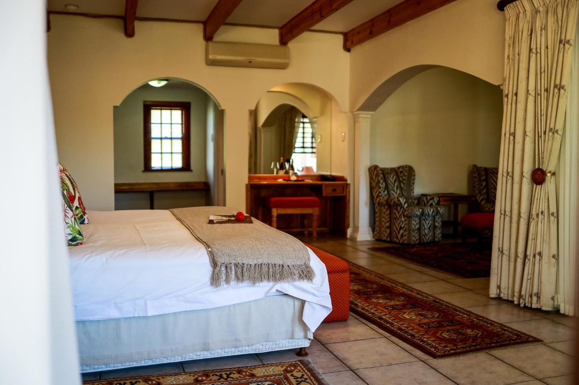 Altes Landhaus Country Lodge Oudtshoorn Kültér fotó